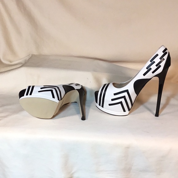 Beau & Ashe - Picture 5 of 5